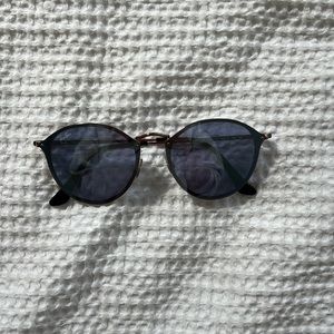 Ray Ban mirrored sunglasses